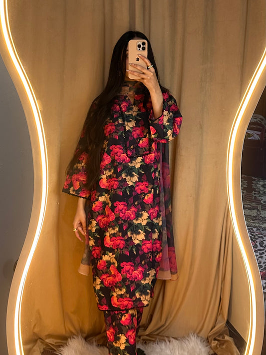 Summer Digital printed swiss lawn unstich 3pcs (Neavy floral)